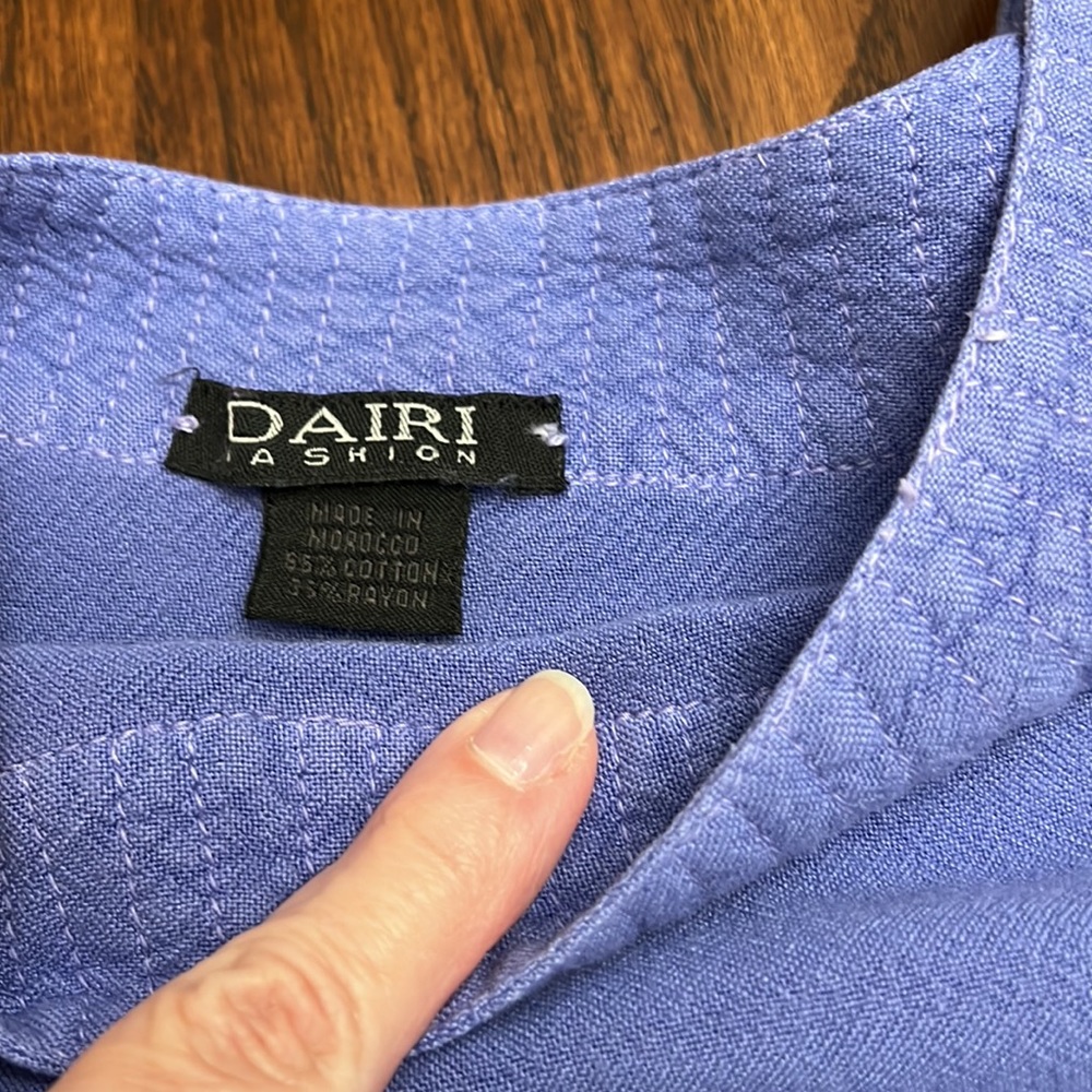 Dairi top - Picture 10 of 14